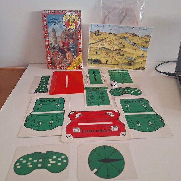 Enid Blytons Famous Five Adventure Games The Wailing Lighthouse VTG Cards Dice - Picture 2 of 6
